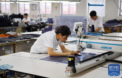 央媒點(diǎn)贊遷安 鄉(xiāng)村微工廠打造就業(yè)大舞臺(tái)，職業(yè)技能培訓(xùn)激發(fā)內(nèi)生動(dòng)力